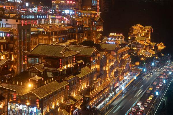 Chongqing travel tips to Hongya Cave
