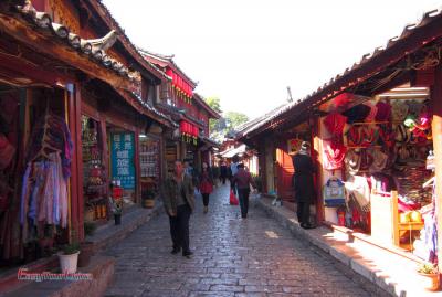 visit lijiang in autumn